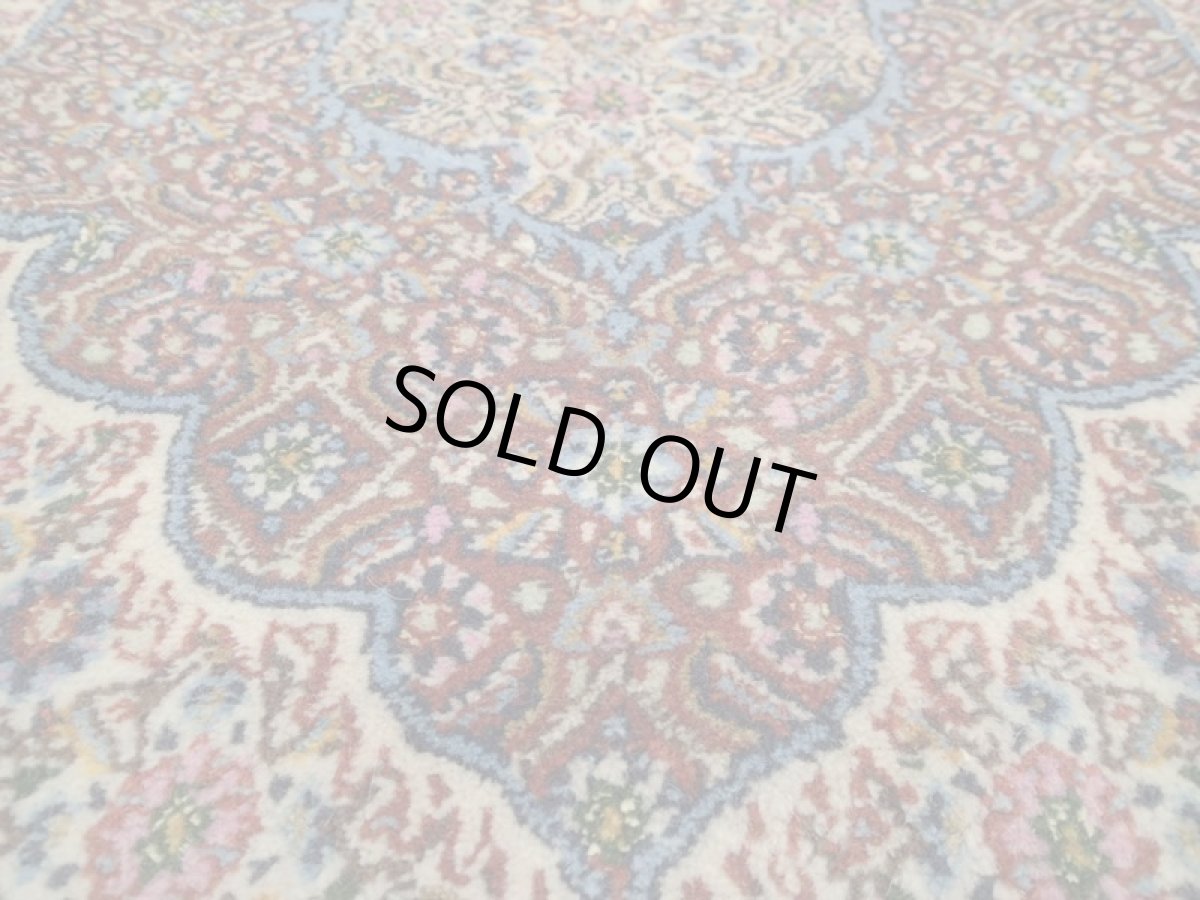 画像12: 新品 ペルシャ 絨毯 ビジャー(ムード) リビング センター サイズ 2m 3帖 2人掛け ソファ サイズ 197 x 144 cm z105 ウール シルク 天然 手織り トライバル ラグ 敷物 マット カーペット クリーム メダリオン マヒ 柄 ベッドサイドにもおすすめのサイズ (12)