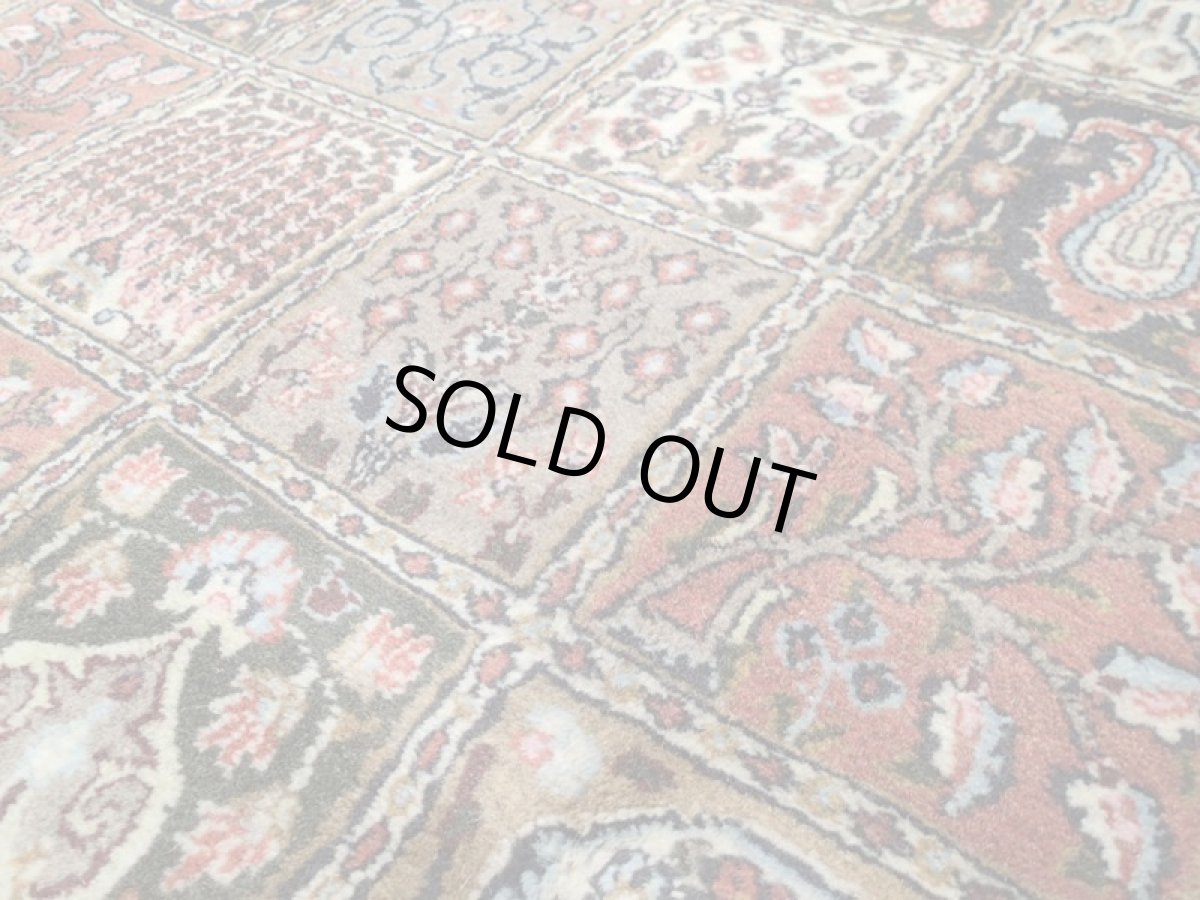 画像12: 新品 ペルシャ 絨毯 ビジャー(ムード) リビング ダイニング サイズ 3.1m 6畳 3人掛け ソファ サイズ 310 x 192 cm z123 ウール 天然 手織り トライバル ラグ 敷物 マット カーペット クリーム 茶 へシティ パネル ブロック 柄 (12)