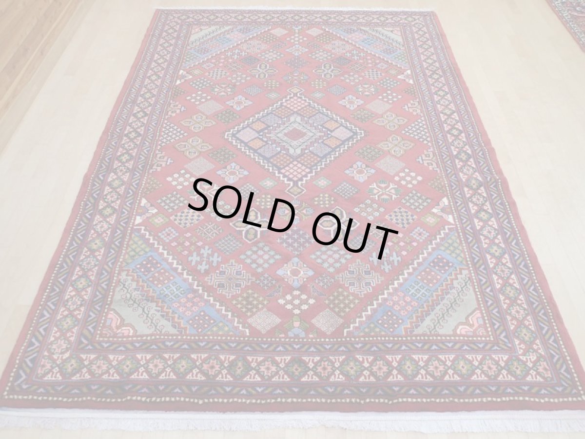 画像3: 新品 ペルシャ 絨毯 アラク リビング ダイニング サイズ 3.2m 6畳 3人掛け ソファ サイズ 316 x 234 cm 171 ウール 天然 手織り トライバル ラグ 敷物 マット カーペット ジョーシャガン柄 花菱模様 ギャッベの様なふかふか絨毯 (3)