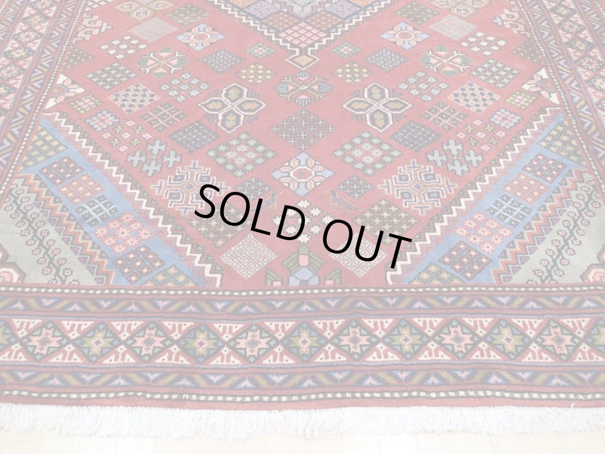 画像7: 新品 ペルシャ 絨毯 アラク リビング ダイニング サイズ 3.2m 6畳 3人掛け ソファ サイズ 316 x 234 cm 171 ウール 天然 手織り トライバル ラグ 敷物 マット カーペット ジョーシャガン柄 花菱模様 ギャッベの様なふかふか絨毯 (7)