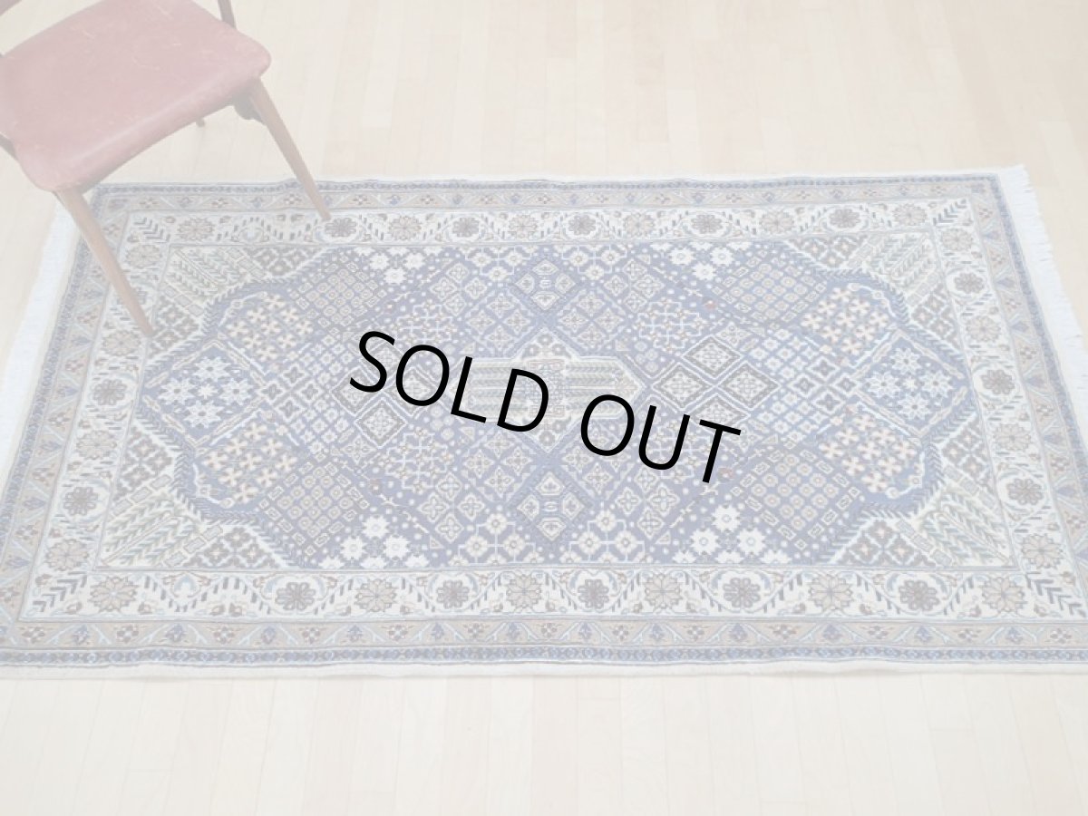 画像5: 美品 ペルシャ 絨毯 ナイン 9la ノーラー 2.2m センター ソファ サイズ 215 x 115 cm 176 ウール 手織り ラグ ハンドメイド カーペット 敷物 ジョーシャガン 柄 クリーム 生成り 青 (5)