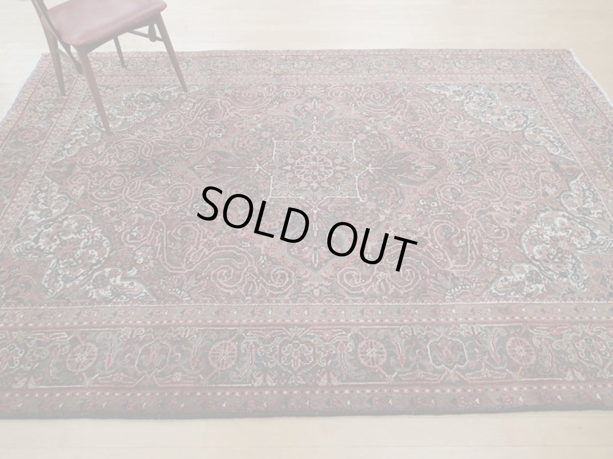 画像3: 良品 オールド ペルシャ 絨毯 ゲラバン リビング ダイニング 大判 3m 6畳 3人掛けソファ サイズ  295 x 207 cm z217 肉厚 ウール 天然 手織り トライバル ラグ 敷物 マット カーペット 茶 グレー メダリオン ヴィンテージ ビンテージ (3)