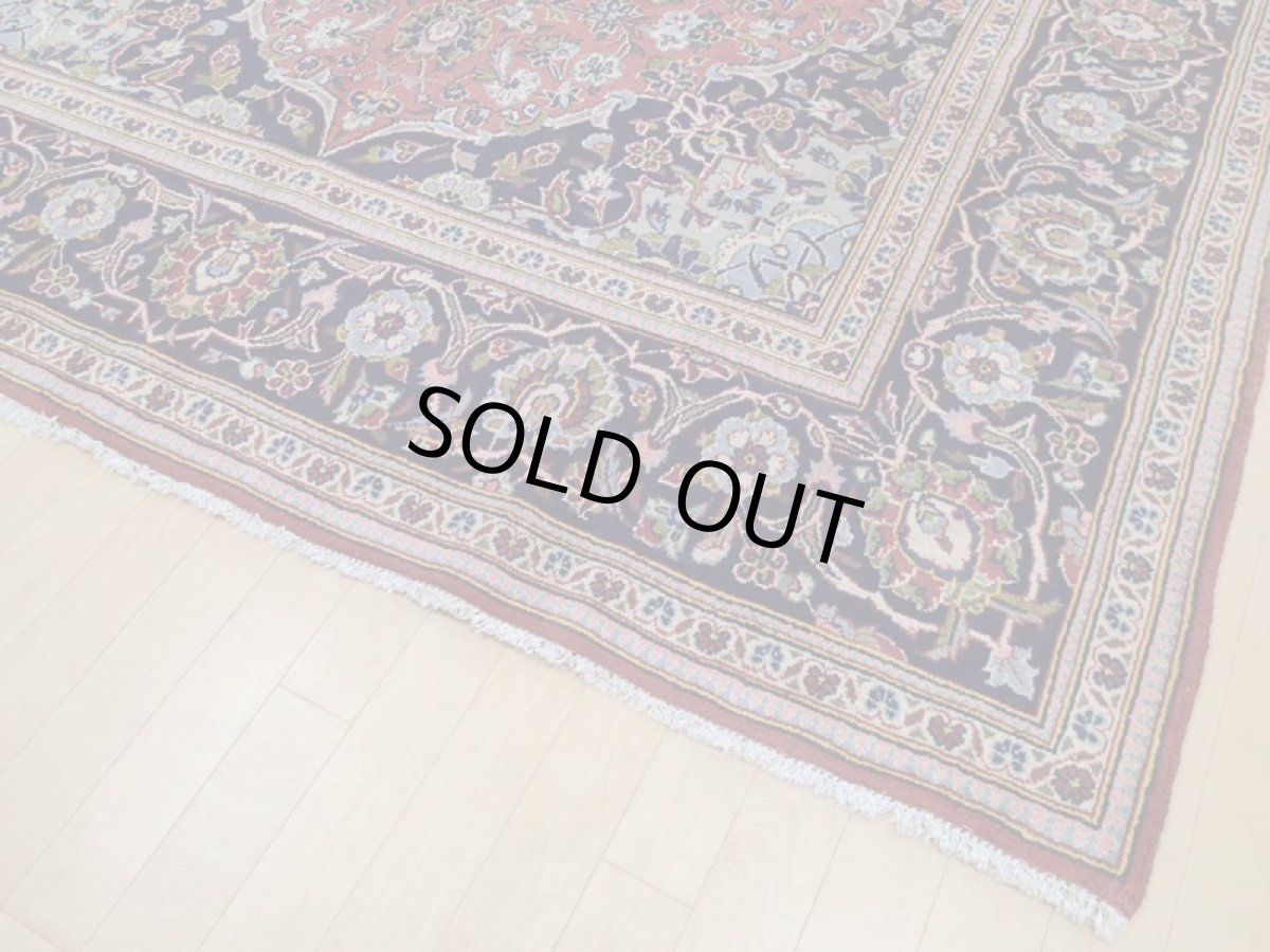 画像10: 美品 ペルシャ 絨毯 カシャーン リビング ダイニング 大判 3.2m 6畳 3人掛けソファ サイズ  318 x 195 cm z133 手織り トライバル ラグ 天然 ウール 敷物 マット カーペット 赤 オレンジ メダリオン ヴィンテージ ビンテージ (10)