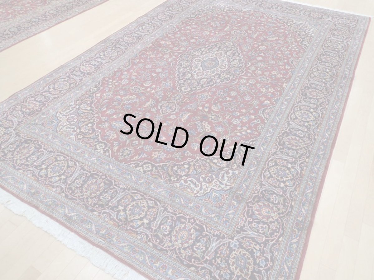 画像4: 美品 ペルシャ 絨毯 カシャーン リビング ダイニング 大判 3.7m 3人掛けソファ サイズ  362 x 233 cm z145 肉厚 ウール 手織り トライバル ラグ 天然 敷物 マット カーペット 赤 メダリオン ヴィンテージ ビンテージ (4)