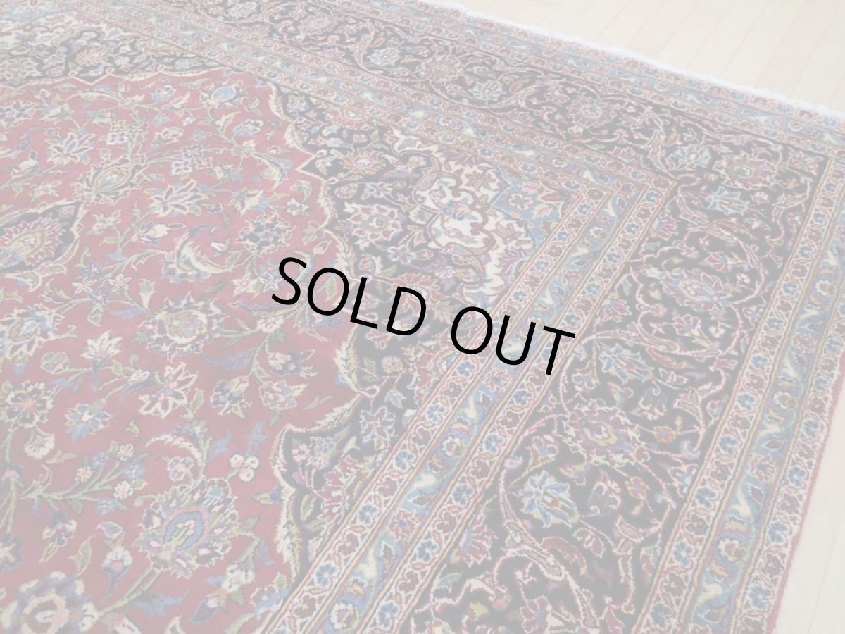 画像7: 美品 ペルシャ 絨毯 カシャーン リビング ダイニング 大判 3.8m 10畳 3人掛けソファ サイズ  375 x 265 cm z113 肉厚 ウール 手織り トライバル ラグ 天然 敷物 マット カーペット 赤 メダリオン ヴィンテージ ビンテージ (7)