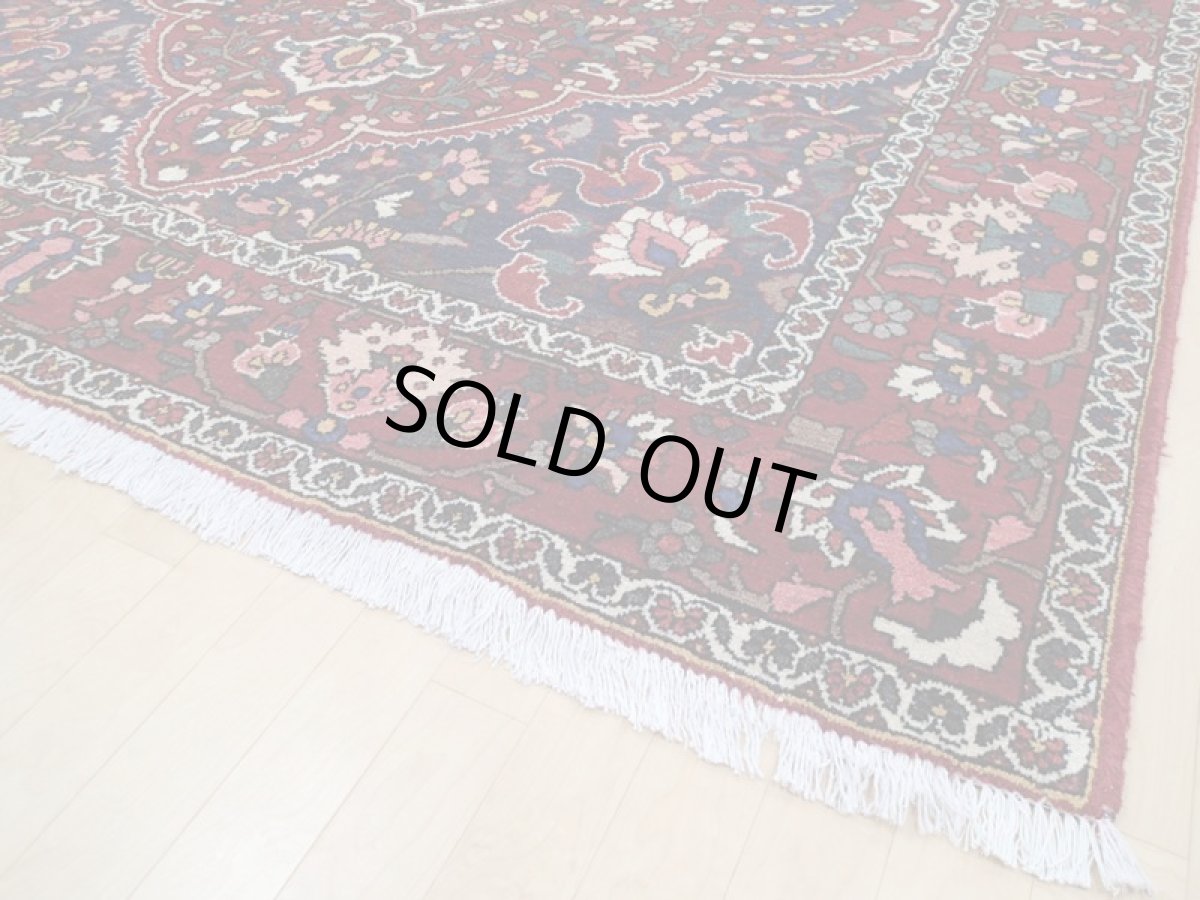 画像10: 良品 経年60年程度 ペルシャ 絨毯 バクティヤリ リビング ダイニング 大判 3m 6畳 3人掛けソファ サイズ 308 x 210 cm 153 天然 草木染 ウール 手織り トライバル ラグ 敷物 マット カーペット オールド アンティーク ヴィンテージ ビンテージ (10)