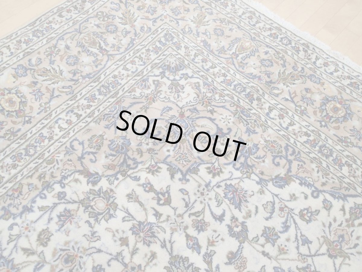 画像8: 良品 ペルシャ 絨毯 カシャーン リビング ダイニング 大判 4m 10畳 3人掛けソファ サイズ  407 x 304 cm z140 肉厚 ウール 手織り トライバル ラグ 天然 敷物 マット カーペット 生成り メダリオン ヴィンテージ ビンテージ (8)