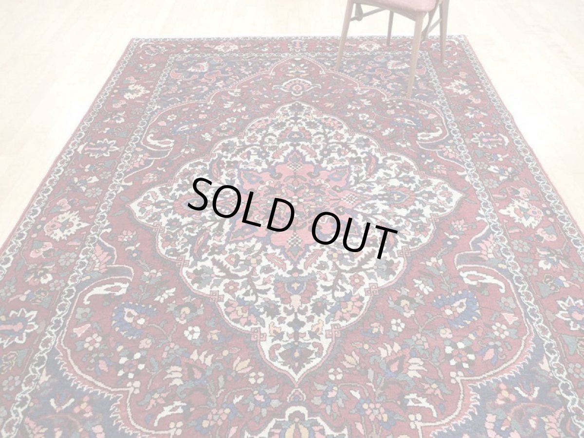 画像6: 良品 経年60年程度 ペルシャ 絨毯 バクティヤリ リビング ダイニング 大判 3m 6畳 3人掛けソファ サイズ 308 x 210 cm 153 天然 草木染 ウール 手織り トライバル ラグ 敷物 マット カーペット オールド アンティーク ヴィンテージ ビンテージ (6)