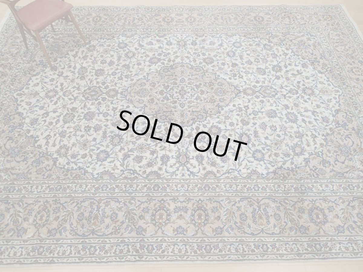 画像3: 良品 ペルシャ 絨毯 カシャーン リビング ダイニング 大判 4m 10畳 3人掛けソファ サイズ  407 x 304 cm z140 肉厚 ウール 手織り トライバル ラグ 天然 敷物 マット カーペット 生成り メダリオン ヴィンテージ ビンテージ (3)