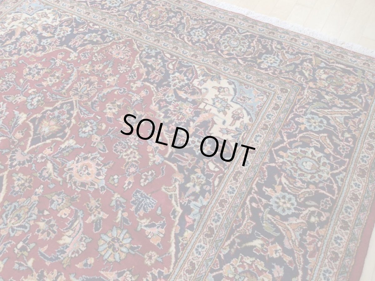 画像8: 良品 ペルシャ 絨毯 カシャーン リビング ダイニング 大判 3.2m 6畳 3人掛けソファ サイズ  322 x 202 cm z154 手織り トライバル ラグ 天然 ウール 敷物 マット カーペット 赤 オレンジ メダリオン ヴィンテージ ビンテージ (8)