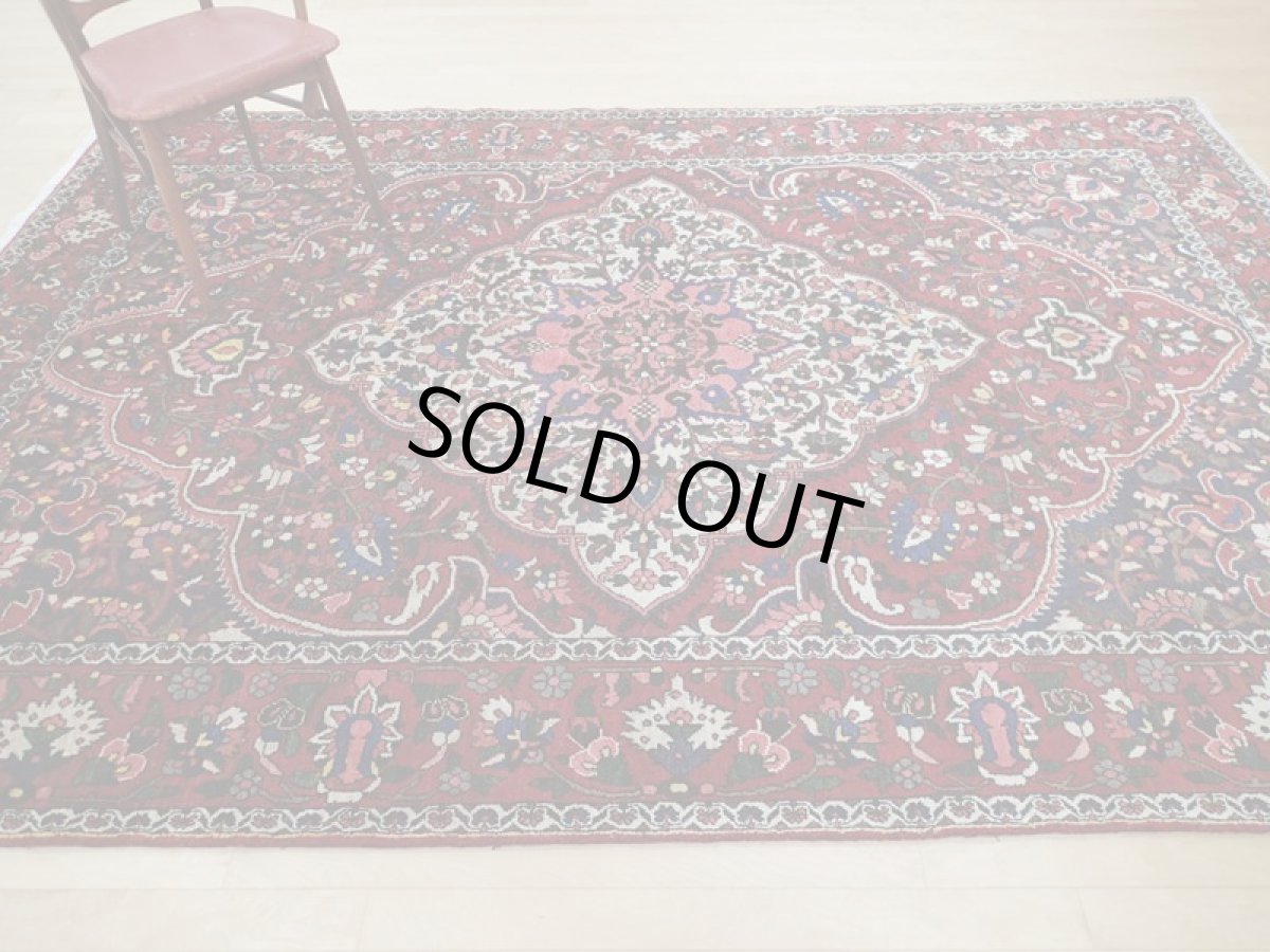 画像3: 良品 経年60年程度 ペルシャ 絨毯 バクティヤリ リビング ダイニング 大判 3m 6畳 3人掛けソファ サイズ 305 x 210 cm 154 天然 草木染 ウール 手織り トライバル ラグ 敷物 マット カーペット オールド アンティーク ヴィンテージ ビンテージ (3)