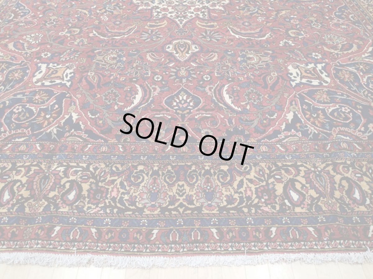 画像7: 新品同様 デッドストック 経年100年〜 ペルシャ 絨毯 バクティヤリ チャルショト リビング ダイニング 大判 10畳 3人掛けソファ サイズ 420 x 320 cm 169 天然 草木染 肉厚 ウール 手織り トライバル ラグ 敷物 マット カーペット アンティーク ヴィンテージ ビンテージ (7)