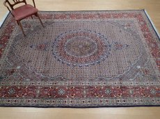 画像3: 極上美品 ペルシャ 絨毯 ムード リビング ダイニング サイズ 縦3.5m 8.5? 6畳 3人掛けソファ サイズ 356 x 240 cm 215 ウール シルク 天然 手織り トライバル ラグ 敷物 マット カーペット 紺 クリーム マヒ ヘラティ 柄 (3)