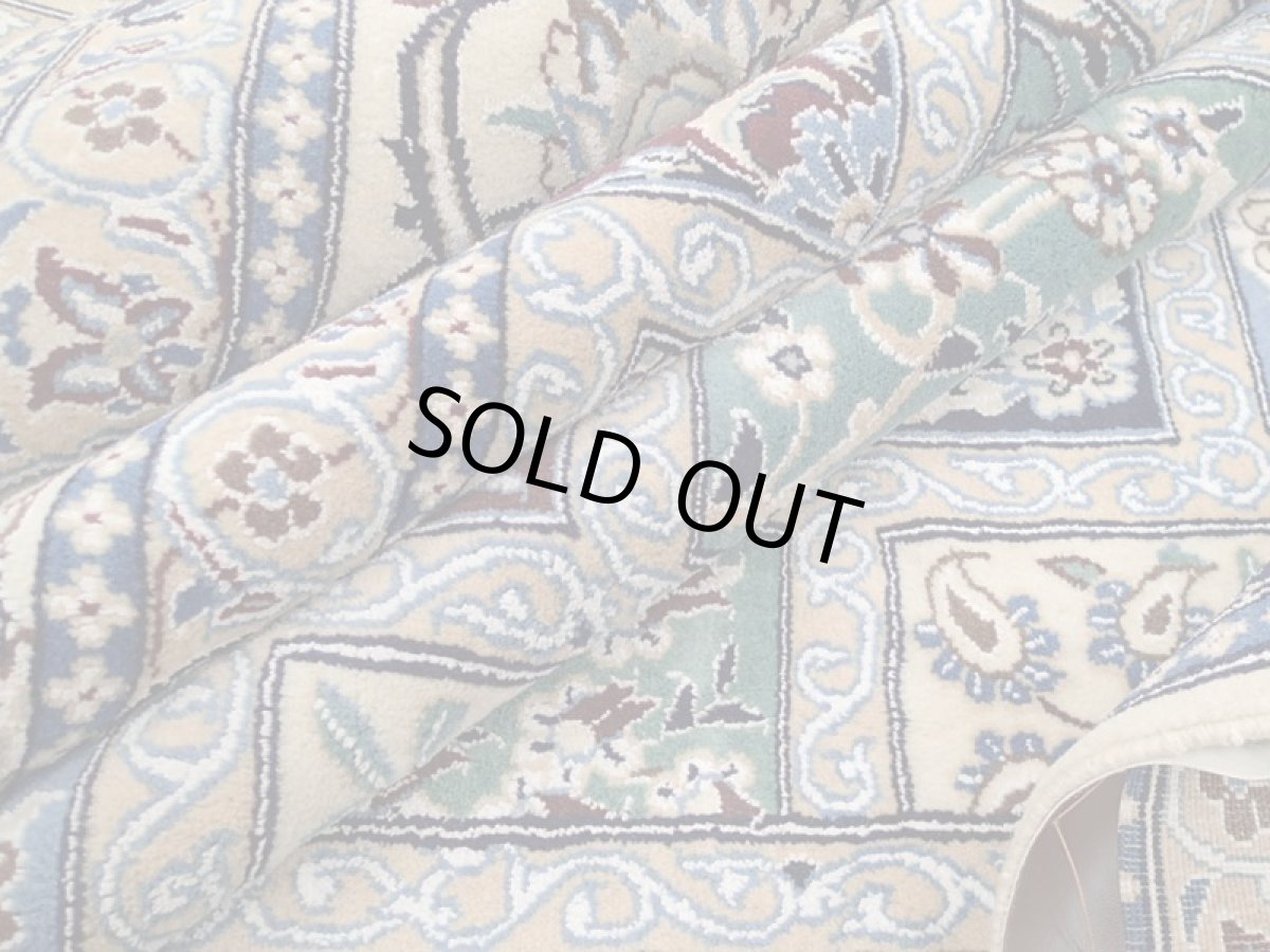 画像13: 新品 ペルシャ 絨毯 ナイン 9la リビング ダイニング サイズ 縦3.3m 8? 6畳 3人掛け コーナーソファ サイズ 325 x 248 cm 167 天然 ウール 手織り トライバル ラグ 敷物 マット カーペット クリーム パネル ブロック へシティ 柄 (13)