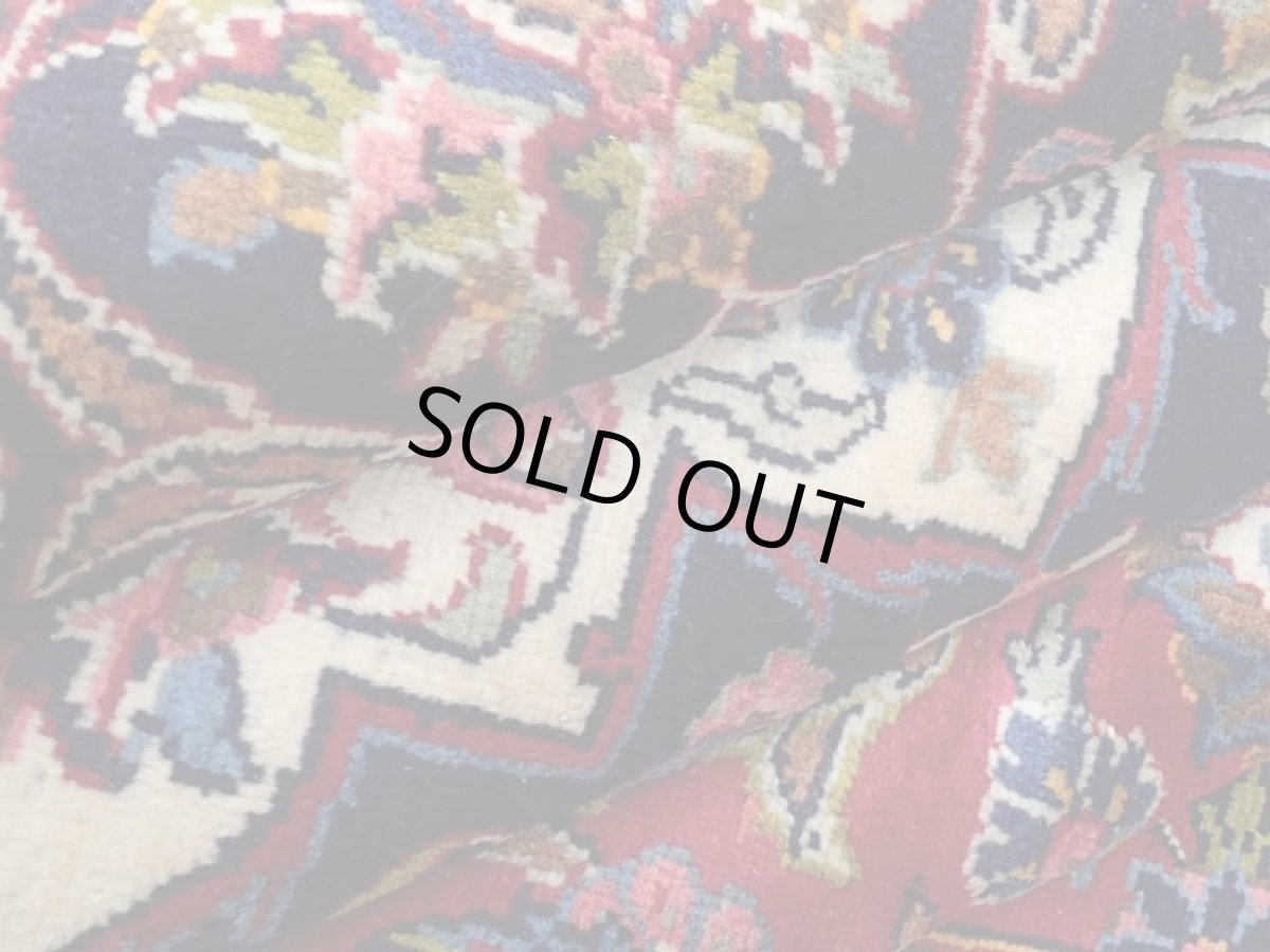 画像15: 良品 ペルシャ 絨毯 カシャーン リビング ダイニング 大判 縦3m 6? 6畳 3人掛けソファ サイズ  302 x 200 cm z114 手織り トライバル ラグ 天然 ウール 敷物 マット カーペット 赤 メダリオン ヴィンテージ ビンテージ (15)