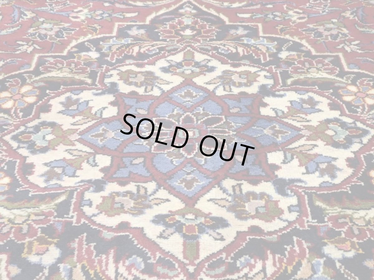 画像11: 良品 ペルシャ 絨毯 カシャーン リビング ダイニング 大判 縦3.7m 9.5? 8〜10畳 3人掛けソファ サイズ  365 x 260 cm z127 手織り トライバル ラグ 天然 ウール 敷物 マット カーペット 赤 メダリオン ヴィンテージ ビンテージ (11)