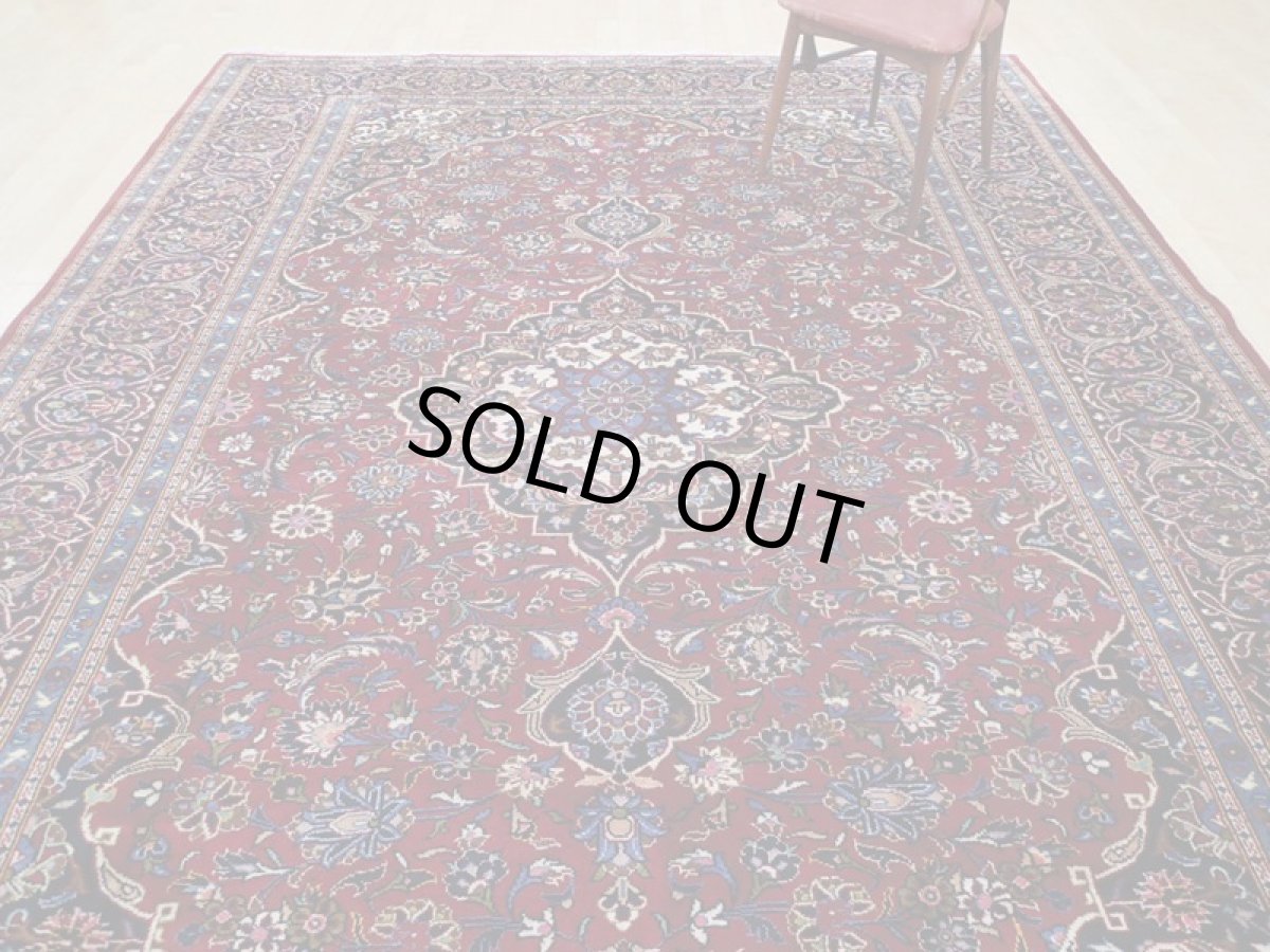 画像6: 良品 ペルシャ 絨毯 カシャーン リビング ダイニング 大判 縦3.7m 9.5? 8〜10畳 3人掛けソファ サイズ  365 x 260 cm z127 手織り トライバル ラグ 天然 ウール 敷物 マット カーペット 赤 メダリオン ヴィンテージ ビンテージ (6)