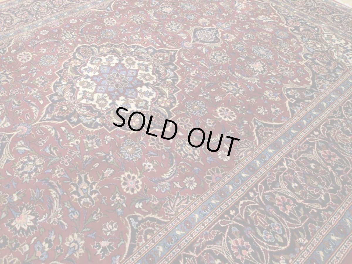 画像9: 良品 ペルシャ 絨毯 カシャーン リビング ダイニング 大判 縦3.7m 9.5? 8〜10畳 3人掛けソファ サイズ  365 x 260 cm z127 手織り トライバル ラグ 天然 ウール 敷物 マット カーペット 赤 メダリオン ヴィンテージ ビンテージ (9)