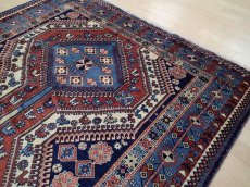 画像8: 新品 ペルシャ 絨毯 ヤラメ リビング ダイニング サイズ 縦2.5m 4? 3畳 2〜3人掛け ソファ サイズ 252 x 156 cm 197 天然 草木染 ウール 手織り トライバル ラグ 敷物 マット カーペット 部族絨毯 (8)