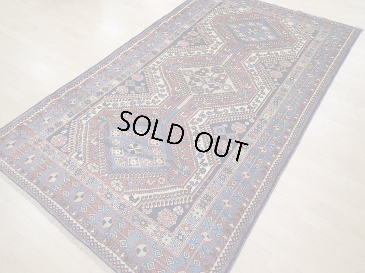 画像4: 新品 ペルシャ 絨毯 ヤラメ リビング ダイニング サイズ 縦2.5m 4? 3畳 2〜3人掛け ソファ サイズ 252 x 156 cm 197 天然 草木染 ウール 手織り トライバル ラグ 敷物 マット カーペット 部族絨毯 (4)