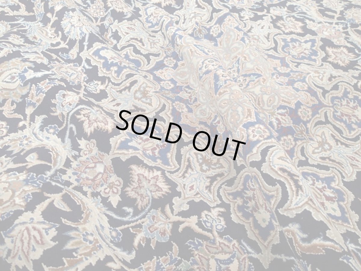 画像12: 美品 ペルシャ 絨 ナイン産 9la ノーラー リビング ダイニング 縦3.8m 9.7? 10畳 3人掛けソファ サイズ  375 x 258 cm 213 天然 コルク ウール シルク 手織り トライバル ラグ 敷物 マット カーペット ヴィンテージ ビンテージ (12)