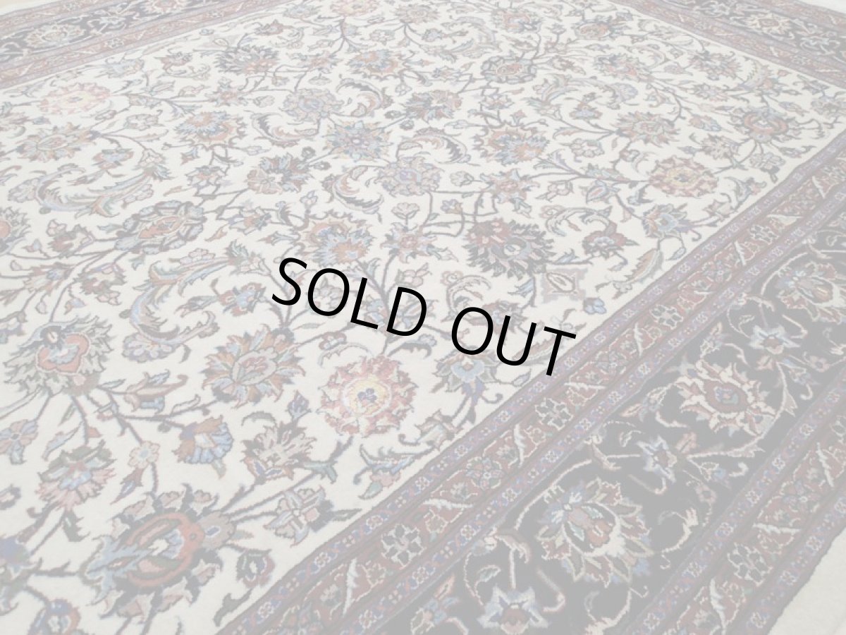 画像9: 美品 ペルシャ 絨毯 マシュハド産 シェルキャットファルシュ製 イマームレザモスク絨毯 リビング ダイニング 縦2.7m 5.3? 4.5〜6畳 3人掛けソファ サイズ  263 x 200 cm No.201 天然 肉厚 ウール シルク 手織り トライバル ラグ 敷物 マット カーペット (9)