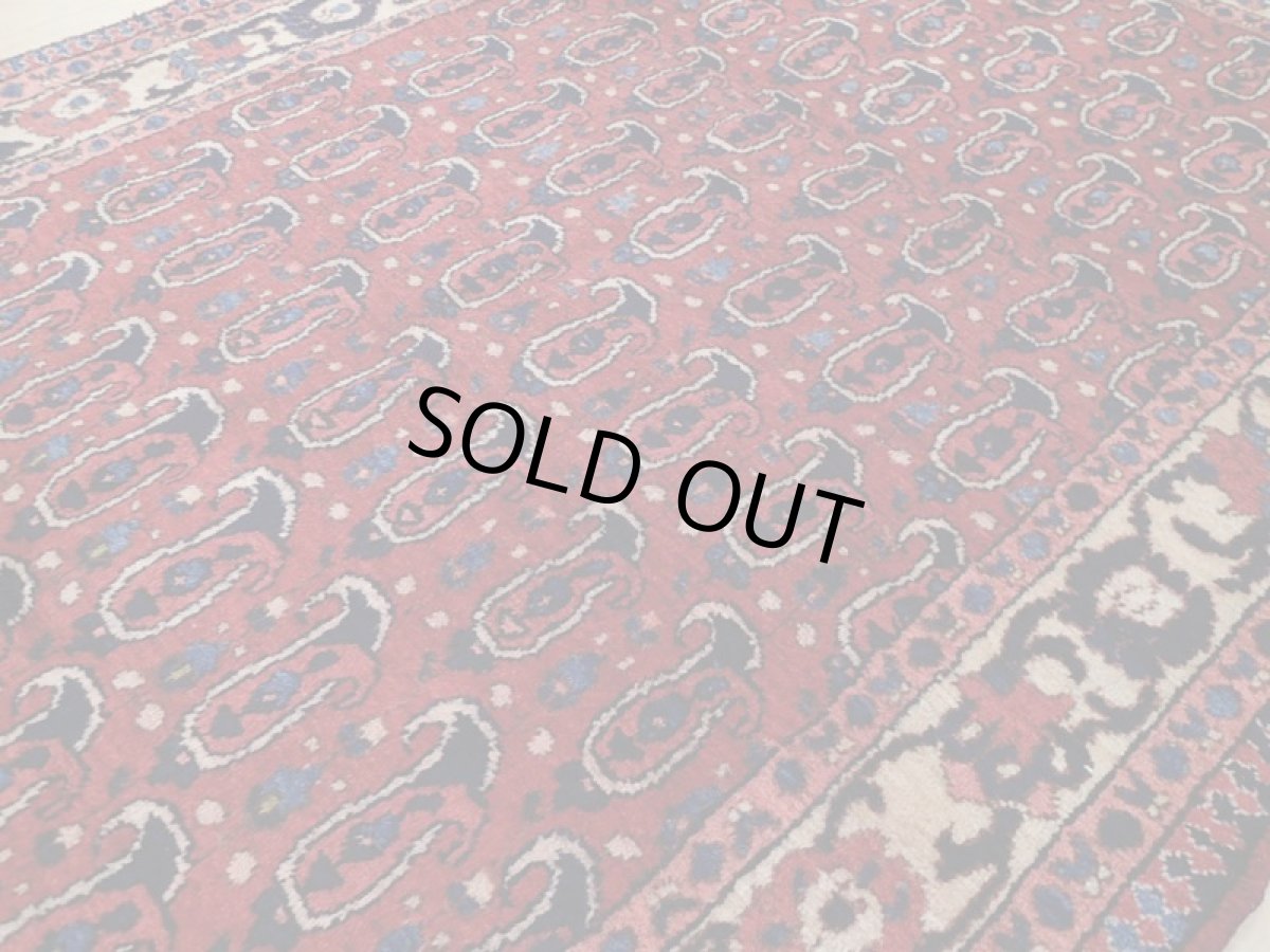 画像8: 良品 経年60年程度 ペルシャ 絨毯 バクティヤリ 縦1.8m 2? センター ラグ ベッドサイド 2人掛けソファ サイズ 180 x 106 cm 155 天然 草木染 ウール 手織り ハンドメイド カーペット 敷物 ボテ ペイズリー 柄 ヴィンテージ b-155-180106s003 (8)