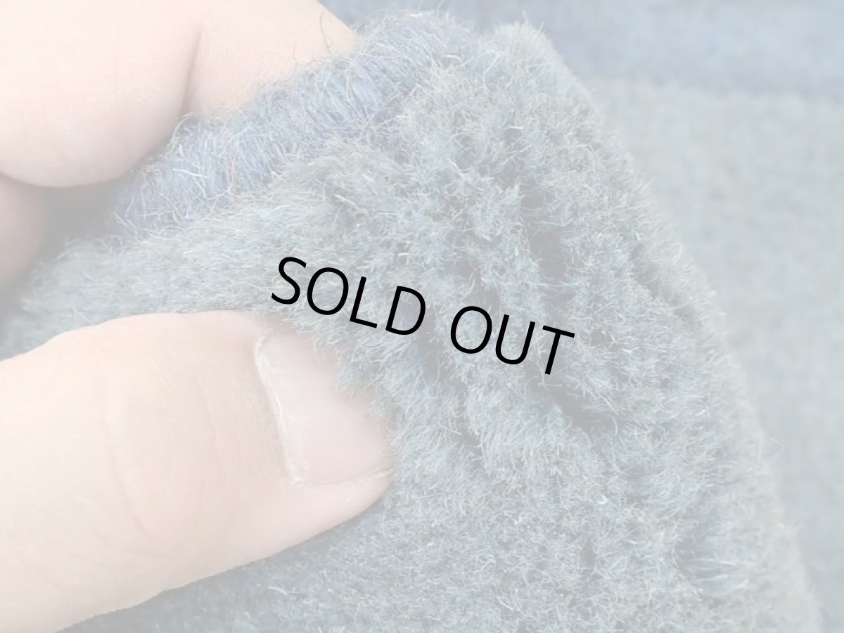 画像16: 新品 ペルシャ ギャッベ リビング ダイニング 2人掛けソファサイズ 170 × 135 cm A132 肉厚 天然 草木染 ウール ギャベ 手織り ハンドメイド ラグ 絨毯 カーペット ネイビー 紺 青 リビングダイニングルームルームやベッドサイドに n-a132-170135h003a093 (16)