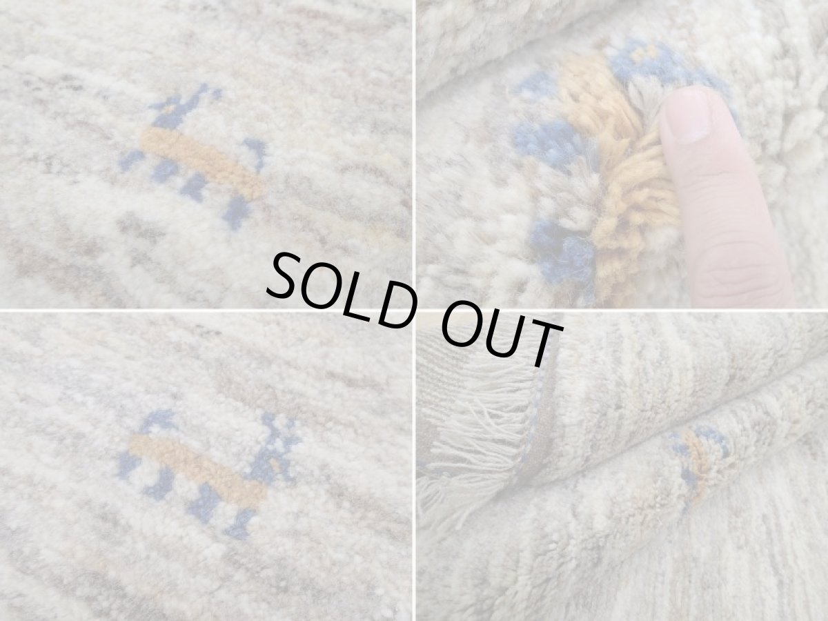 画像18: 新品 ペルシャ ギャッベ  縦1.8m 2.8㎡ リビング ダイニング 2人掛けソファ サイズ 180 × 155 cm A168 肉厚 天然 ウール ギャベ 手織り ハンドメイド ラグ 絨毯 カーペット 原毛 生成り グレー クリーム リビングダイニングルームやベッドサイドに (18)