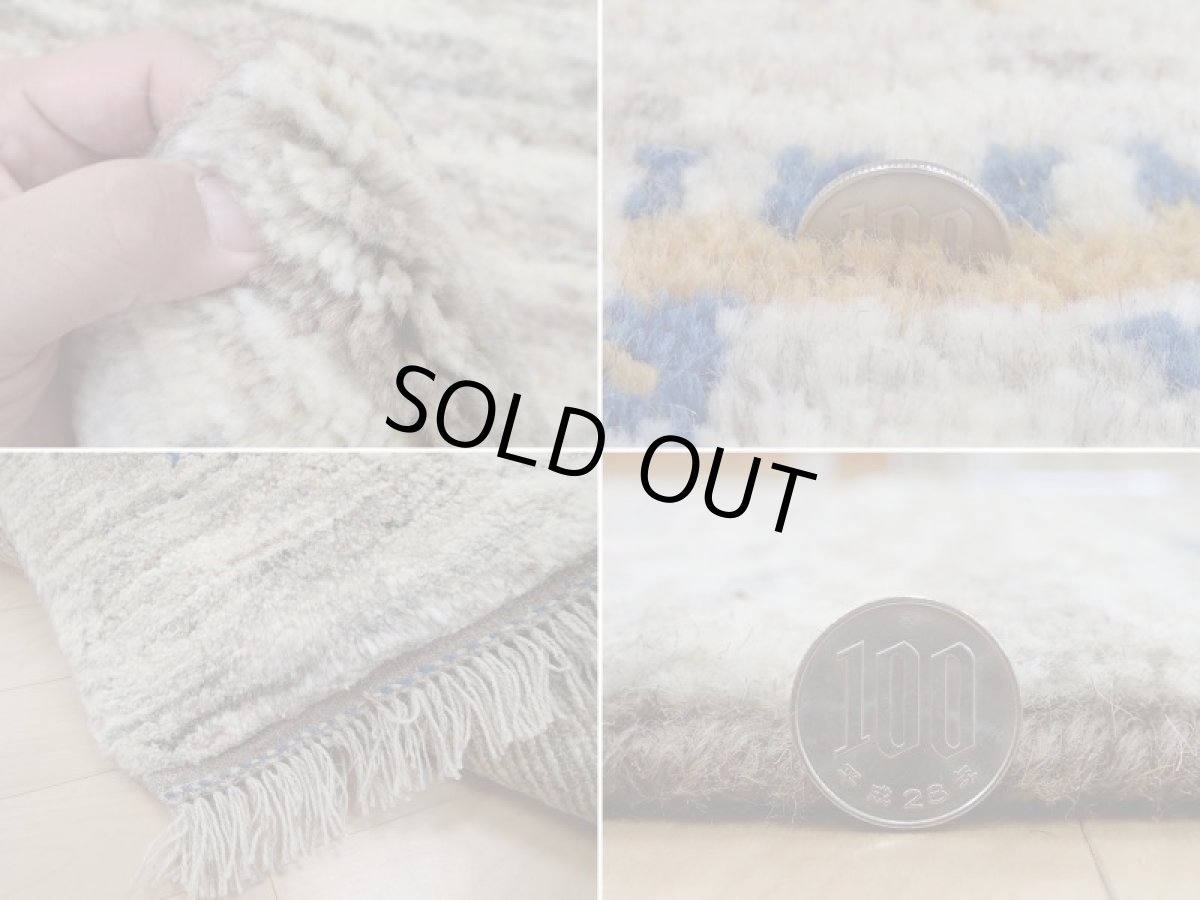 画像20: 新品 ペルシャ ギャッベ  縦1.8m 2.8㎡ リビング ダイニング 2人掛けソファ サイズ 180 × 155 cm A168 肉厚 天然 ウール ギャベ 手織り ハンドメイド ラグ 絨毯 カーペット 原毛 生成り グレー クリーム リビングダイニングルームやベッドサイドに (20)