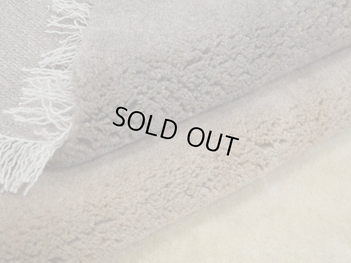 画像15: 新品 ペルシャ ギャッベ  縦2.4m 5? 正方形 スクエア タイプ リビング ダイニング 3人掛けソファ サイズ 235 × 210 cm A191 超肉厚 天然 ウール ギャベ 手織り ハンドメイド ラグ 絨毯 カーペット 生成り色 クリーム色 ベージュ 茶 グレー グラデーション リビングダイニングルームやベッドサイドに (15)