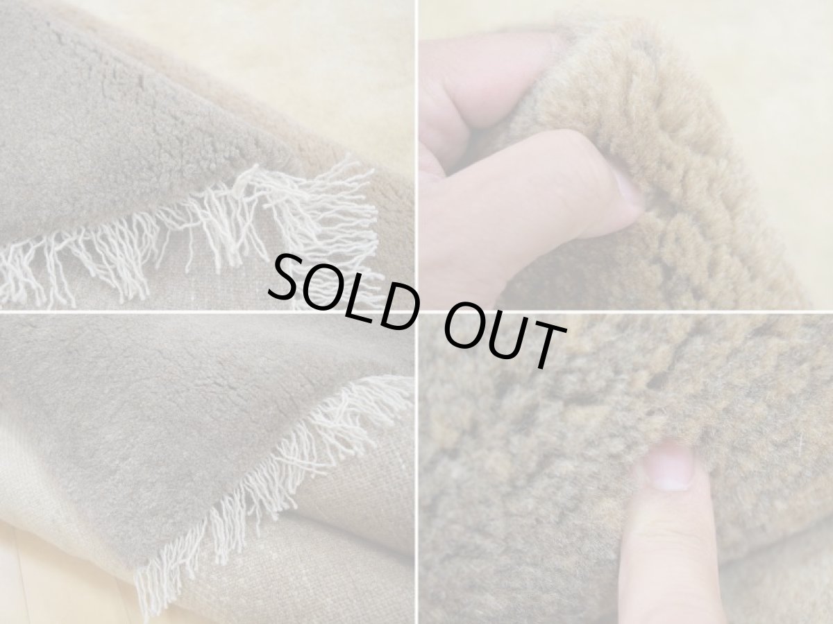 画像18: 新品 ペルシャ ギャッベ  縦2.4m 5? 正方形 スクエア タイプ リビング ダイニング 3人掛けソファ サイズ 235 × 210 cm A191 超肉厚 天然 ウール ギャベ 手織り ハンドメイド ラグ 絨毯 カーペット 生成り色 クリーム色 ベージュ 茶 グレー グラデーション リビングダイニングルームやベッドサイドに (18)