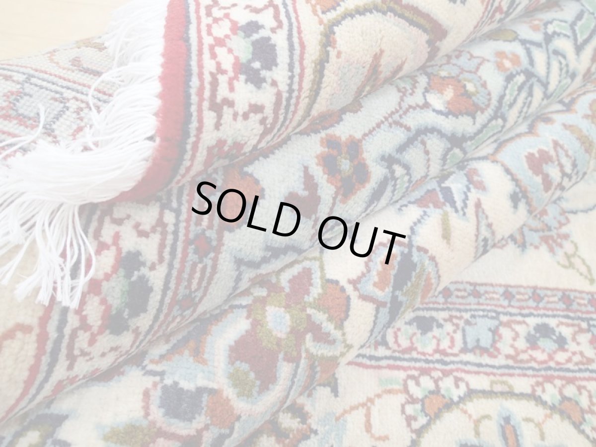 画像15: 良品 ペルシャ 絨毯 ナジャファバド 縦3.2m 6.6㎡ 6帖 リビング ダイニング 3人掛けソファ コーナーソファ 大判 サイズ 312 x 208 cm No.a8 肉厚 天然 ウール 手織り トライバル ラグ 敷物 マット カーペット 赤 メダリオン ヴィンテージ ビンテージ b-a8-312208h046-038 (15)