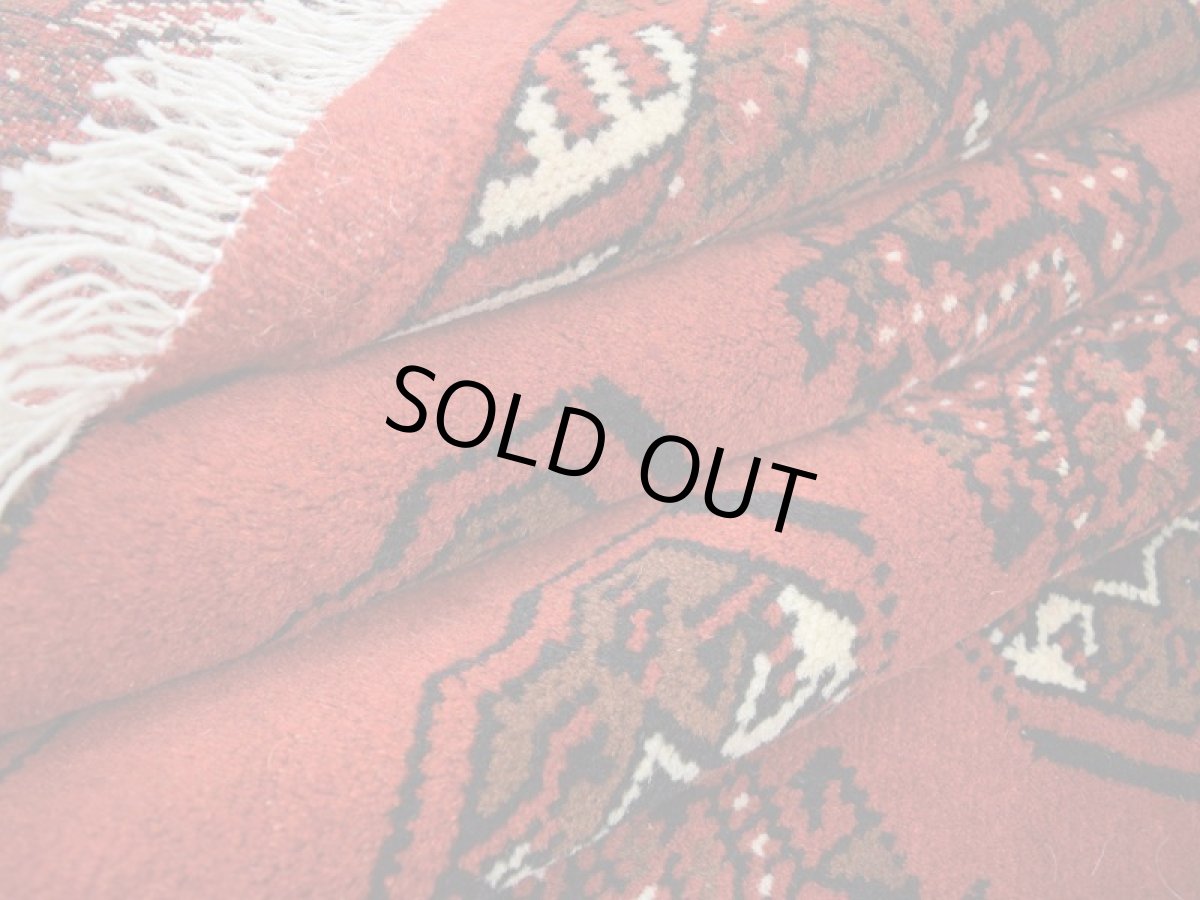 画像13: 新品 ペルシャ 絨毯 トルクメン 縦3m 6? 6帖 リビング ダイニング 3人掛けソファ サイズ 291 x 201 cm A119 天然 肉厚 ウール 手織り ハンドメイド トライバル ラグ マット カーペット 赤 幾何学模様 民族柄 (13)