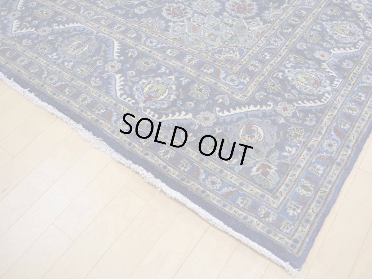 画像11: 良品 ペルシャ 絨毯 カシュマール リビング ダイニング 大判 縦3.3m 8? 6畳 3人掛けソファ サイズ  330 x 240 cm a154 肉厚 天然 ウール 手織り トライバル ラグ 敷物 マット カーペット 青 ブルー ブルショデ メダリオン ヴィンテージ ビンテージ (11)