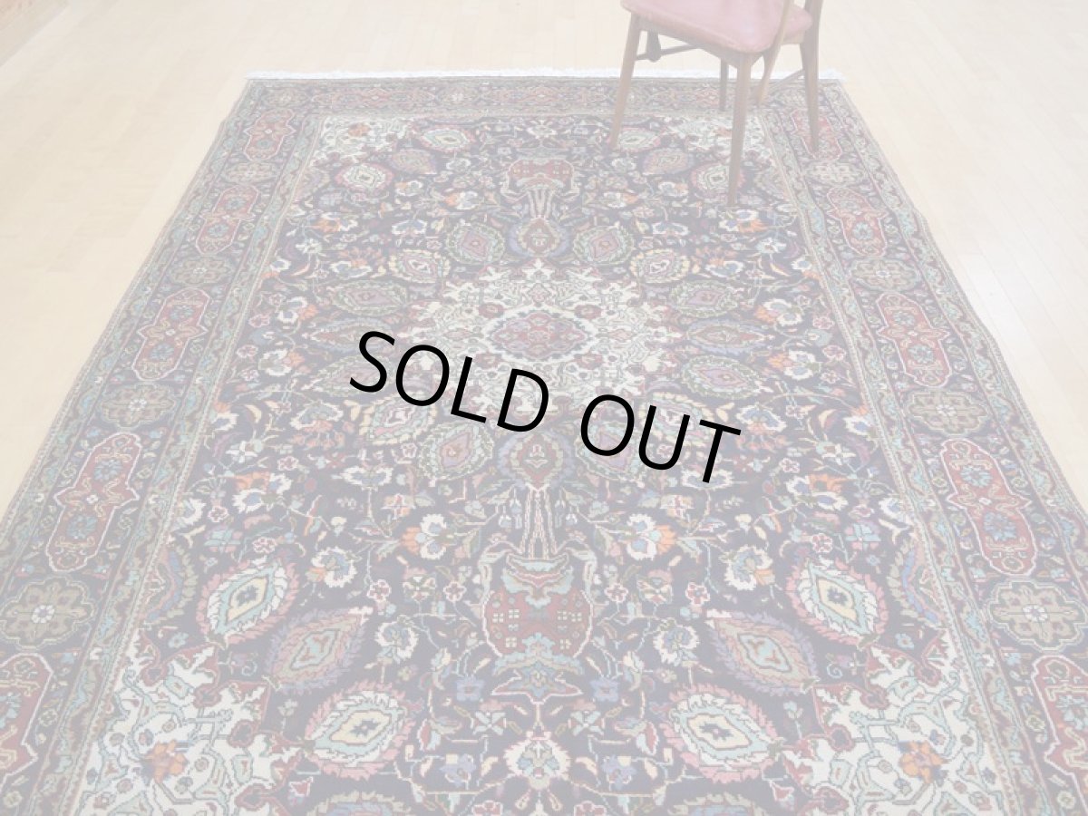 画像5: 良品 ペルシャ 絨毯 タブリーズ 縦3m 6.2? 6帖 リビング ダイニング 3人掛けソファ コーナーソファ 大判 サイズ 300 x 205 cm No.a172 手織り トライバル ラグ 天然 ウール 敷物 マット カーペット 紺 青 メダリオン 草木 花 柄 ヴィンテージ ビンテージ (5)