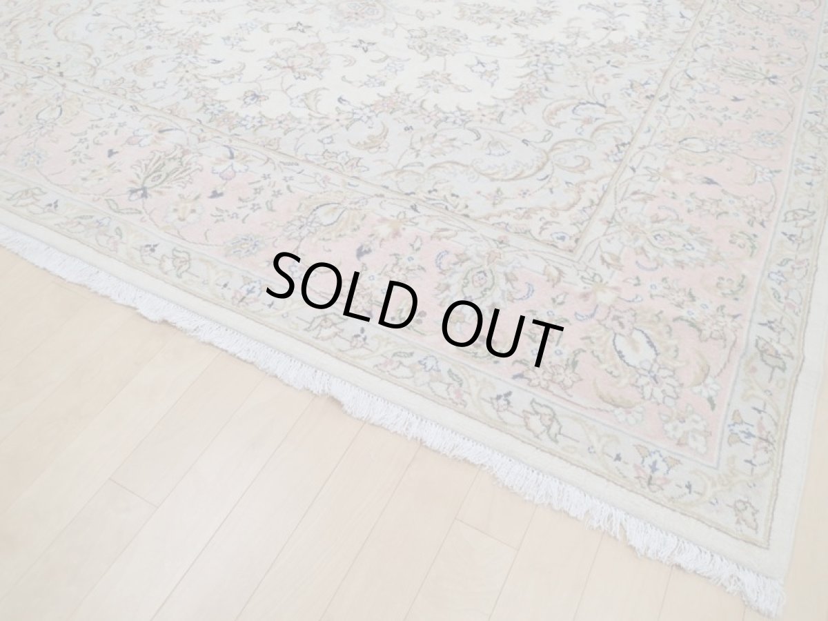 画像10: 美品 ペルシャ 絨毯 カシャーン 工房名入り 縦3.1m 6.3? 6帖 リビング ダイニング 3人掛けソファ コーナーソファ 大判 サイズ 310 x 203 cm No.211 肉厚 ウール 天然 手織り トライバル ラグ 敷物 マット カーペット 生成り ピング メダリオン ヴィンテージ ビンテージ (10)