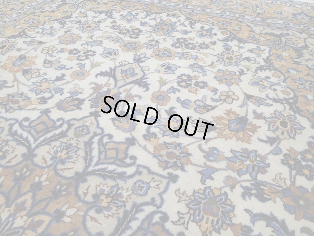 画像12: 美品 ペルシャ 絨毯 ナジャファバド 縦3.2m 6.6? 6帖 リビング ダイニング 3人掛けソファ コーナーソファ 大判 サイズ 313 x 208 cm No.a19 草木染 天然 ウール 手織り トライバル ラグ 敷物 マット カーペット メダリオン ヴィンテージ ビンテージ (12)