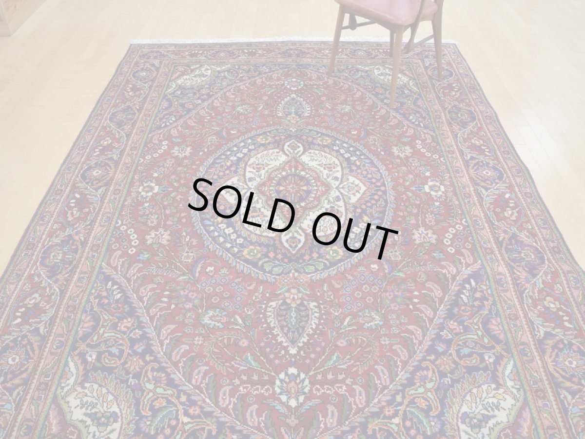 画像5: 良品 ペルシャ 絨毯 タブリーズ 縦3m 6? 6帖 リビング ダイニング 3人掛けソファ コーナーソファ 大判 サイズ 295 x 205 cm No.a130 手織り トライバル ラグ 天然 ウール 敷物 マット カーペット 赤 メダリオン 草木 花 柄 ヴィンテージ ビンテージ (5)