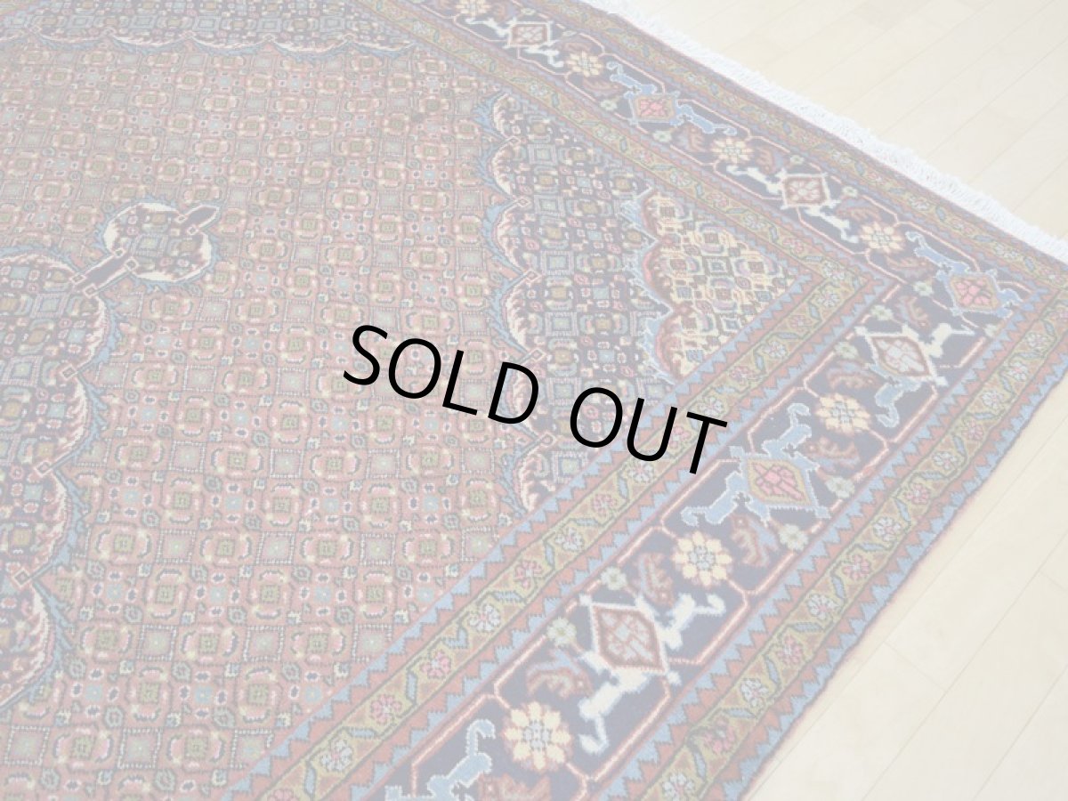 画像8: 良品 ペルシャ 絨毯 アルデビル 縦3m 5.8? 6帖 リビング ダイニング 3人掛けソファ コーナーソファ 大判 サイズ 290 x 197 cm a169 手織り トライバル ラグ 天然 ウール 敷物 マット カーペット マヒブロンズ ヘラティ 柄 ヴィンテージ ビンテージ (8)