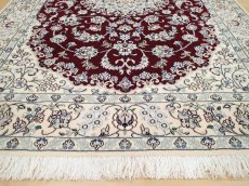 画像6: 新品 ペルシャ 絨毯 ナイン 9la ノーラー 縦2.5m 4㎡ 3帖 リビング ダイニング 2〜3人掛け ソファ サイズ 245 x 160 cm 179 ウール 手織り ラグ ハンドメイド カーペット 敷物 クラシック スタイル 生成り エンジ ワインレッド (6)