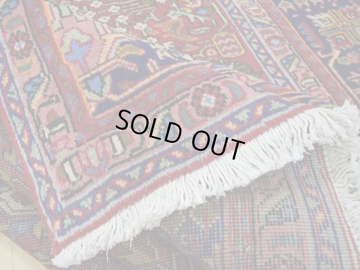 画像14: 良品 ペルシャ 絨毯 タブリーズ 縦3.6m 8.8? 6帖程度 リビング ダイニング 3人掛けソファ コーナーソファ 大判 サイズ 355 x 250 cm No.a144 手織り トライバル ラグ 天然 ウール 敷物 マット カーペット 赤 メダリオン 草木 花 柄 幾何学模様 ヴィンテージ ビンテージ (14)