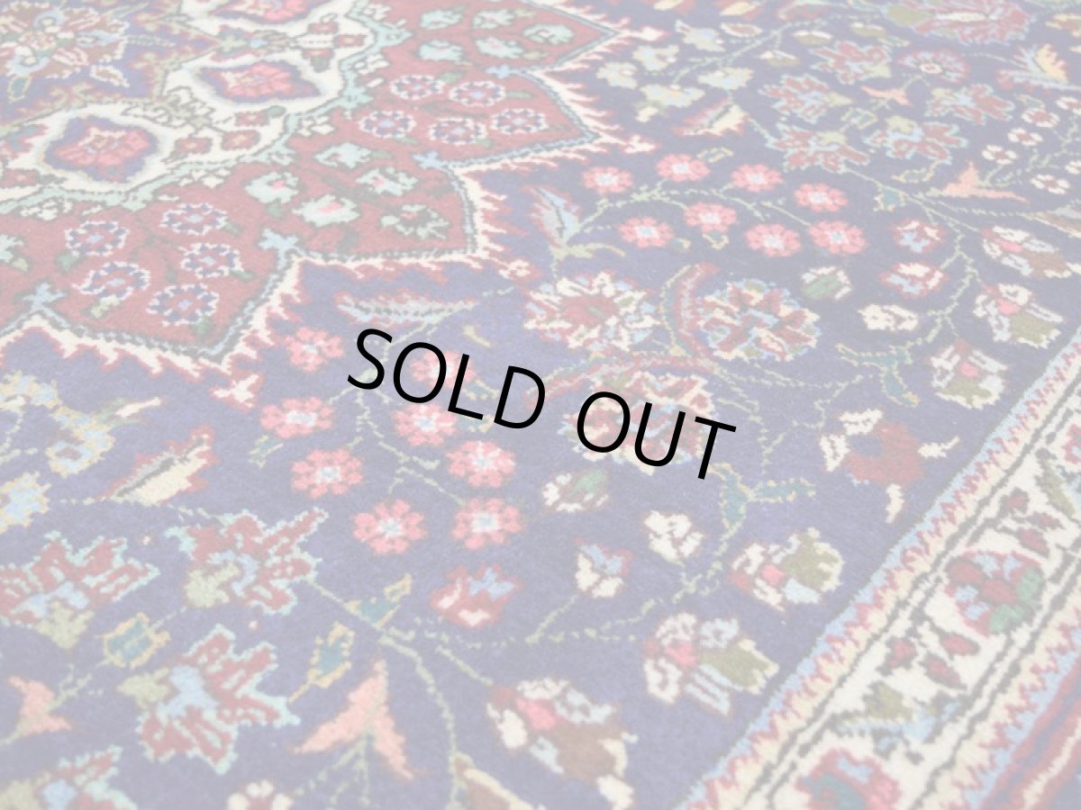 画像11: 良品 ペルシャ 絨毯 タブリーズ 縦3.1m 6.4? 6帖 リビング ダイニング 3人掛けソファ コーナーソファ 大判 サイズ 310 x 205 cm No.a159 手織り トライバル ラグ 天然 ウール 敷物 マット カーペット 紺 青 メダリオン 草木 花 柄 ヴィンテージ ビンテージ (11)