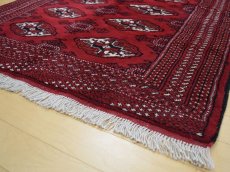 画像11: 新品 ペルシャ 絨毯 トルクメン 縦1.5m アクセント サイズ 150 x 100 cm A140 天然 肉厚 ウール 手織り ハンドメイド トライバル ラグ マット カーペット 赤 エンジ  ギュル 幾何学模様 民族柄 (11)