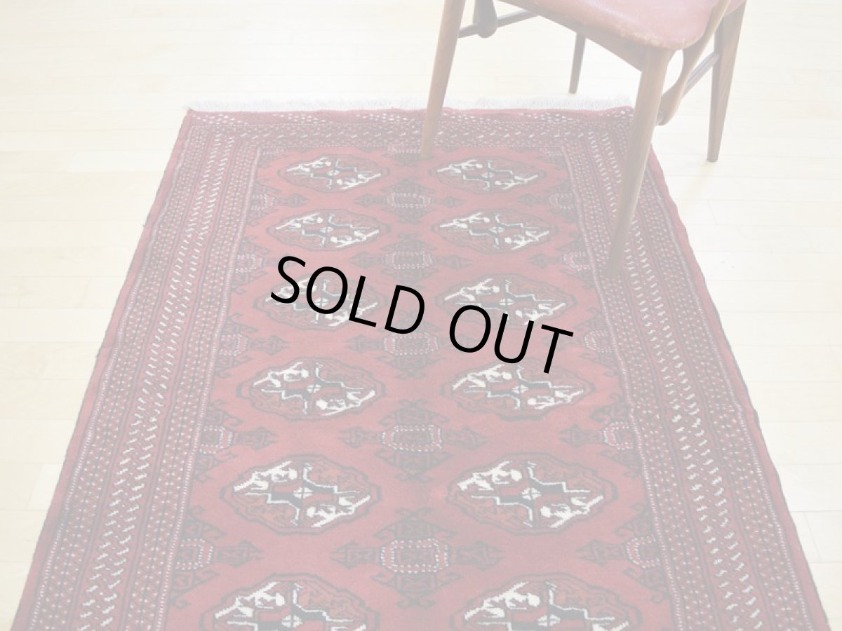 画像4: 新品 ペルシャ 絨毯 トルクメン 縦1.5m アクセント サイズ 150 x 100 cm A140 天然 肉厚 ウール 手織り ハンドメイド トライバル ラグ マット カーペット 赤 エンジ  ギュル 幾何学模様 民族柄 (4)