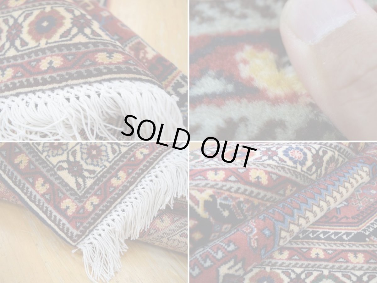 画像18: 美品 ペルシャ 絨毯 シラーズ産 縦1.5m 2人掛けソファ デスク足元 アクセント サイズ 146 x 102 cm No.278 天然 ウール 手織り トライバル ラグ 敷物 マット カーペット a-278-146102s062-093 (18)