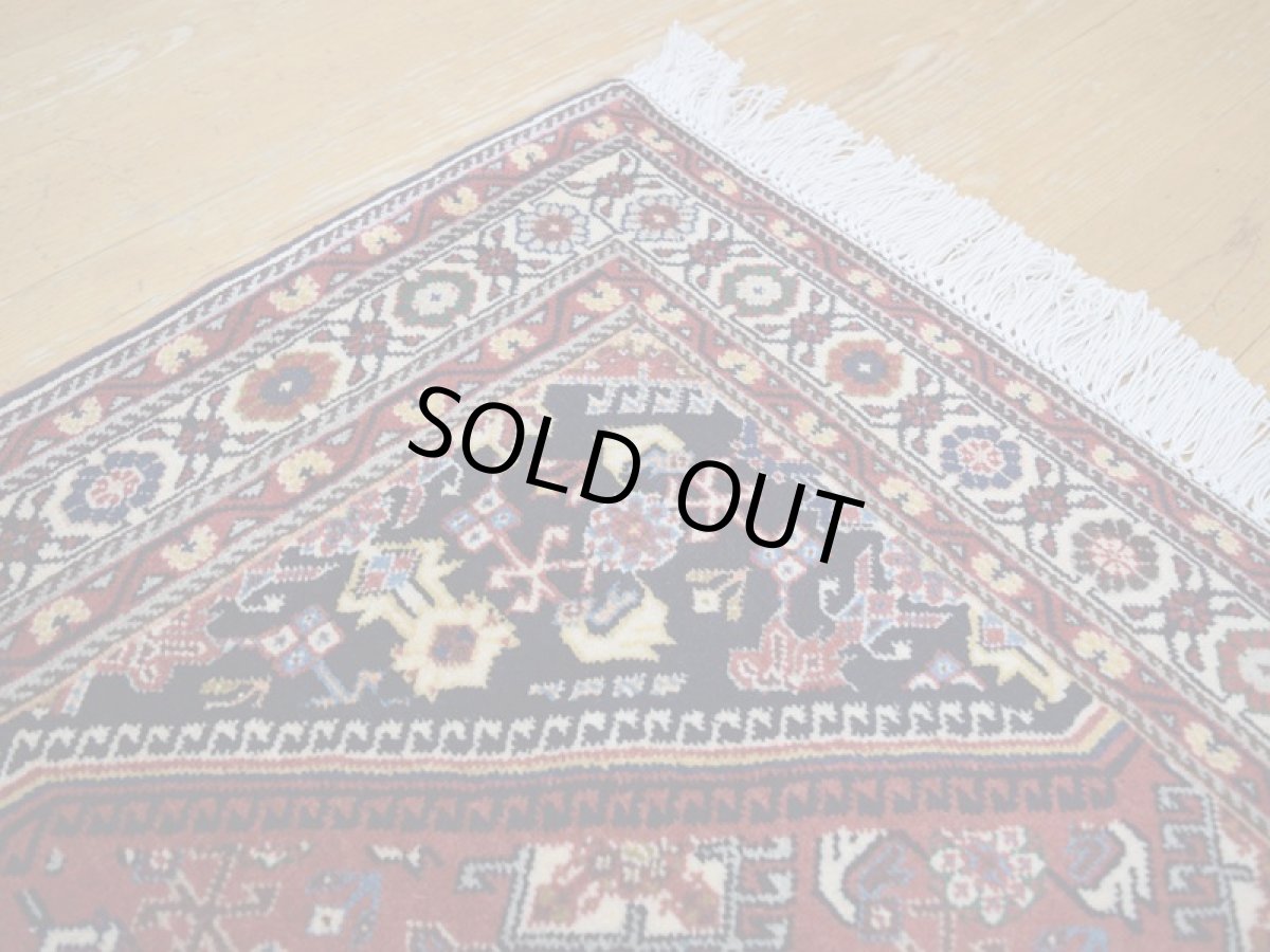 画像6: 美品 ペルシャ 絨毯 シラーズ産 縦1.5m 2人掛けソファ デスク足元 アクセント サイズ 146 x 102 cm No.278 天然 ウール 手織り トライバル ラグ 敷物 マット カーペット a-278-146102s062-093 (6)