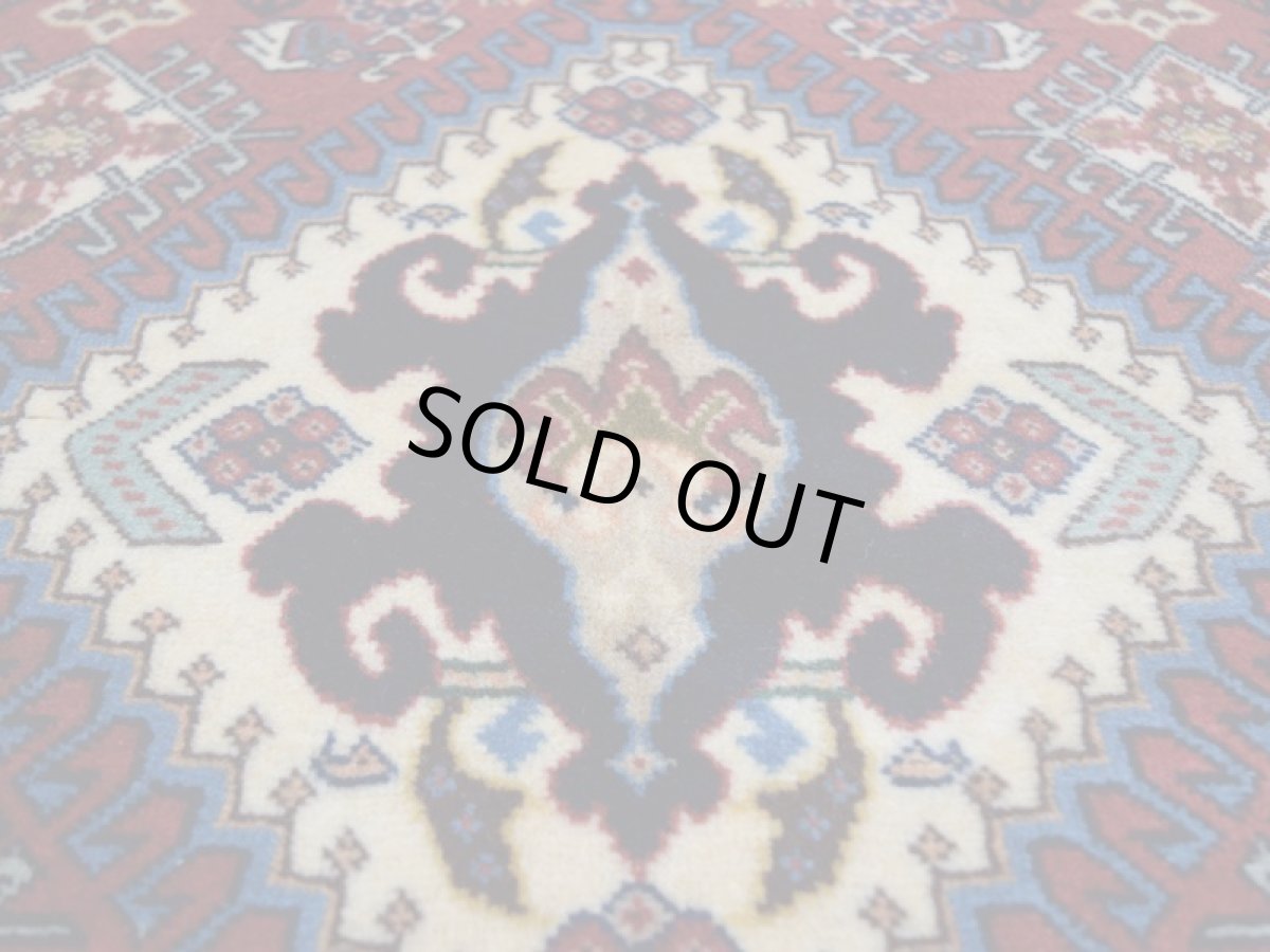 画像10: 美品 ペルシャ 絨毯 シラーズ産 縦1.5m 2人掛けソファ デスク足元 アクセント サイズ 146 x 102 cm No.278 天然 ウール 手織り トライバル ラグ 敷物 マット カーペット a-278-146102s062-093 (10)