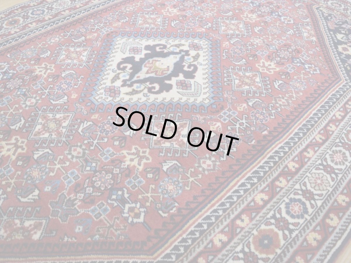 画像8: 美品 ペルシャ 絨毯 シラーズ産 縦1.5m 2人掛けソファ デスク足元 アクセント サイズ 146 x 102 cm No.278 天然 ウール 手織り トライバル ラグ 敷物 マット カーペット a-278-146102s062-093 (8)