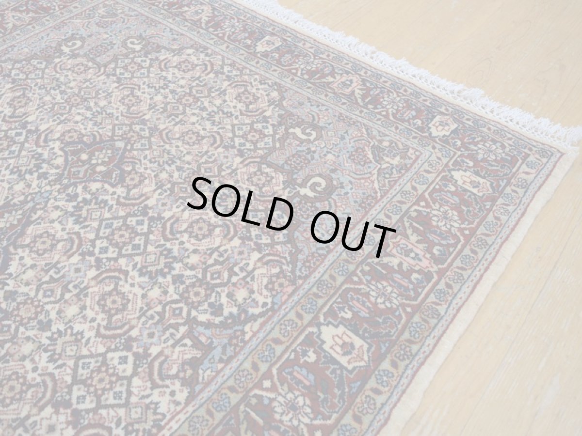 画像9: 良品 ペルシャ 絨毯 ハマダン 産 縦1.7m 2人掛けソファ デスク足元 センターラグ サイズ 165 x 110 cm No.265 天然 ウール 手織り トライバル ラグ 敷物 マット カーペット b-265-165110s023-614 (9)